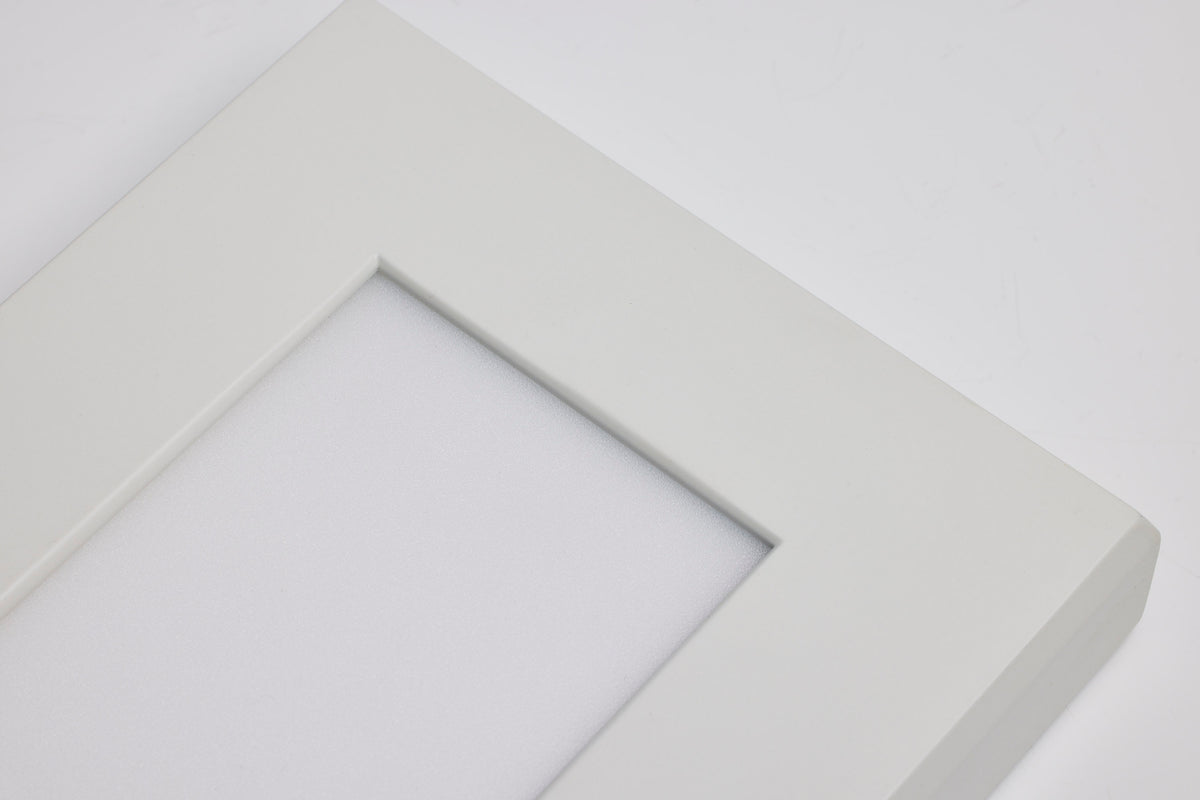 Blink Pro Plus - 32 Watt - 5.5 in. x 36 in. - Surface Mount LED - CCT Selectable - 90 CRI - White Finish - 120/277 Volt - Rectangular Shape