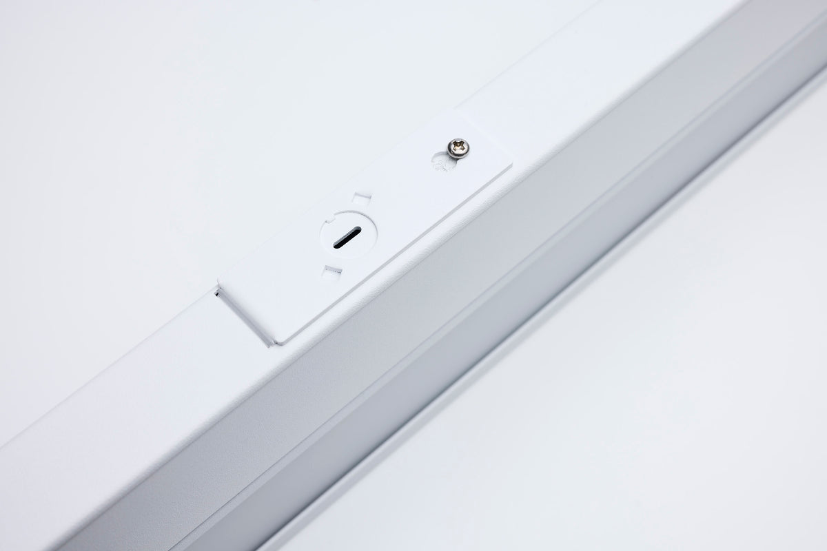 17 Watt - 28 Inch LED White Under Cabinet Light - 3K/4K/5K CCT Selectable - 50000 Hours - White Finish