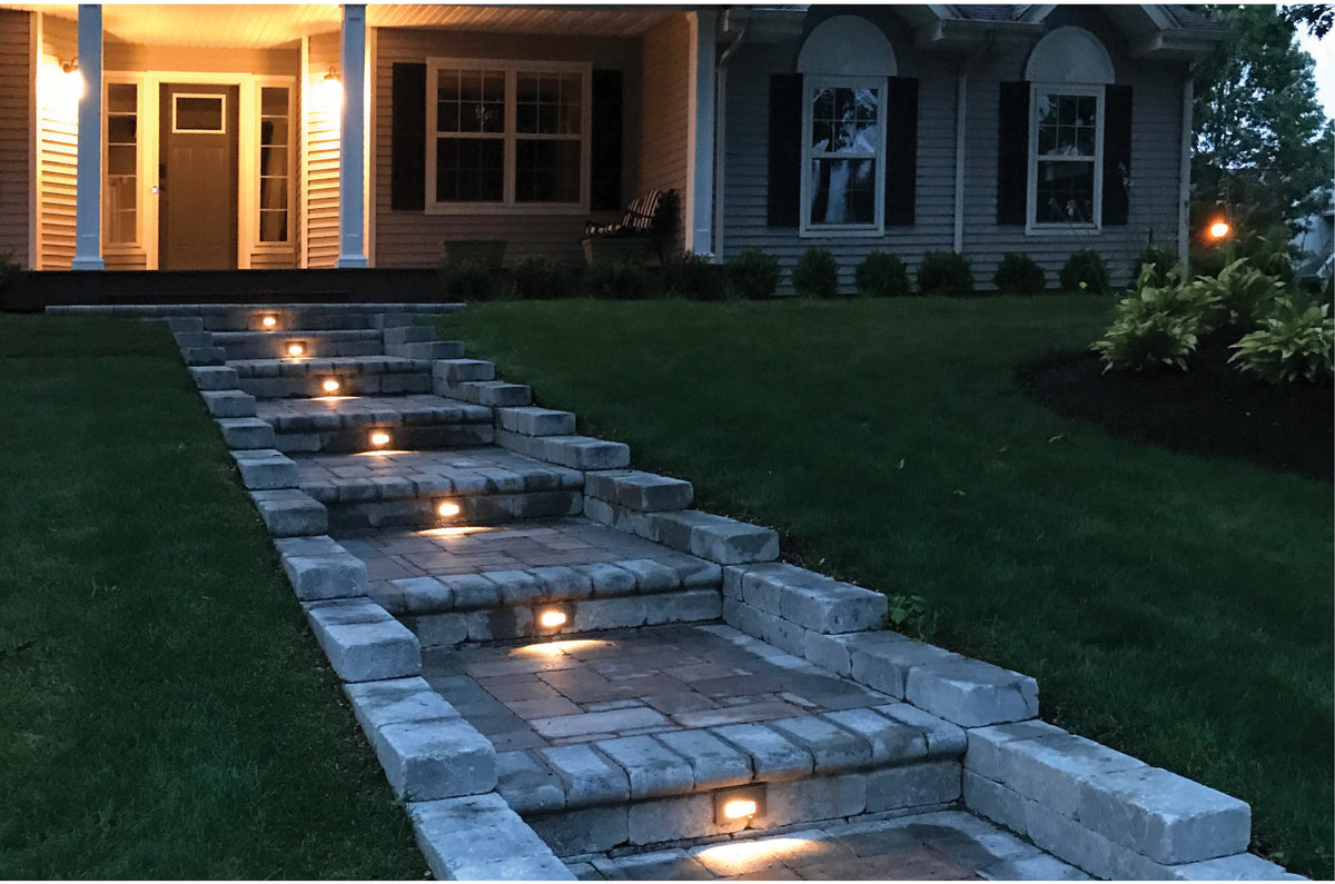 LED Horizontal Step Light - 5W - Gray Finish - 120V
