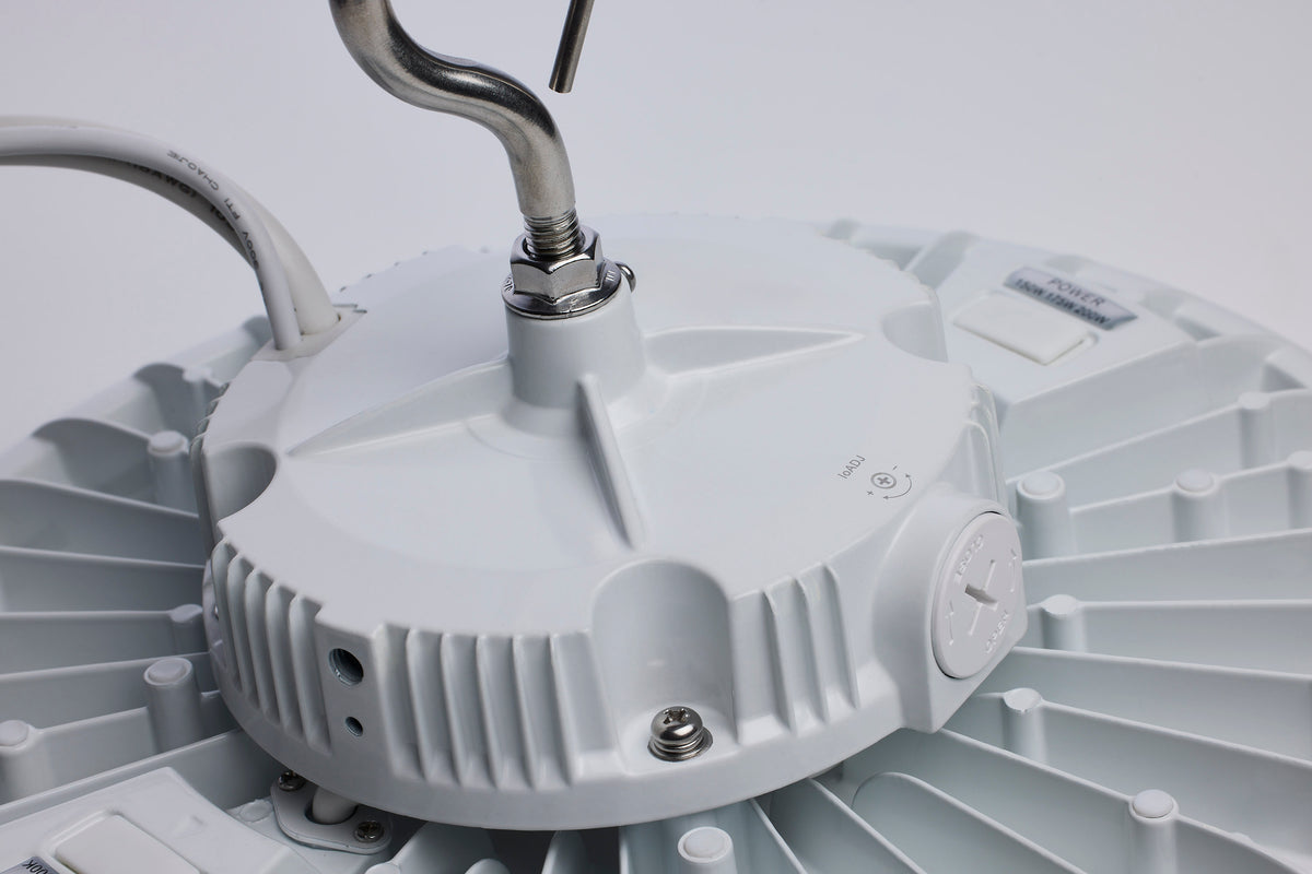 Wattage 150W/175W/200W and CCT Selectable 3K/4K/5K LED UFO High Bay - 120-347 Volt - White Finish