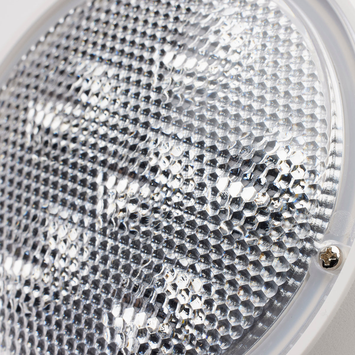 Emergency Light, 90min Ni-Cad backup, 120-277V, Dual Head, Universal Mounting, Steel/NYC - White Finish