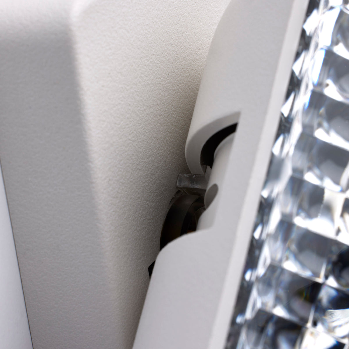 Remote Emergency Light, Low-Voltage Backup, Dual Head - White Finish