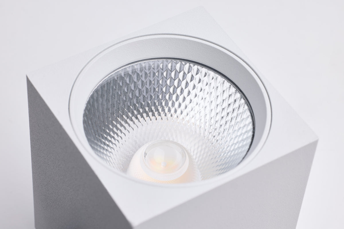 8 Watt LED Track Head - 2700K/3000K/3500K/4000K/5000K CCT Selectable - Dim to Warm - J Style - 36 Degree Beam Angle - 120 Volt - White - Square