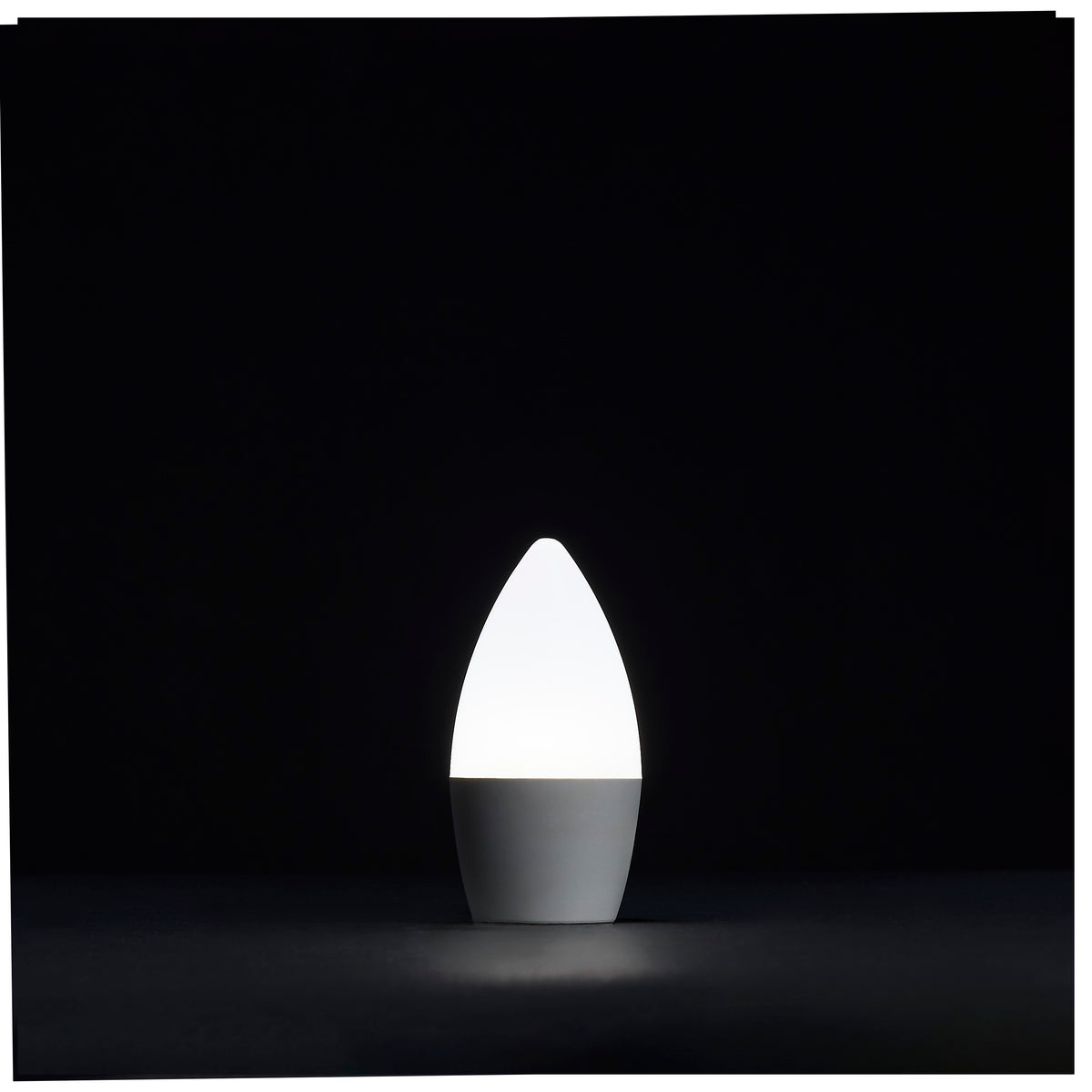 Starfish - 5.5 Watt LED B11 - 2700K-5000K RGBTW - Medium Base - 120V