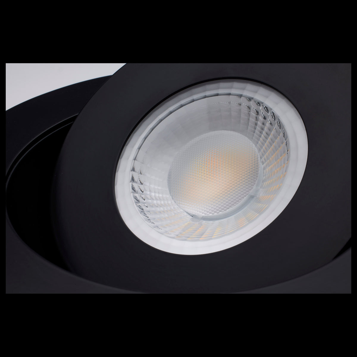 Starfish - 15 Watt LED Gimbal Downlight - 6 Inch - 2700K-5000K RGB Tunable White - Remote Driver - Black Finish - 120-277 Range Voltage