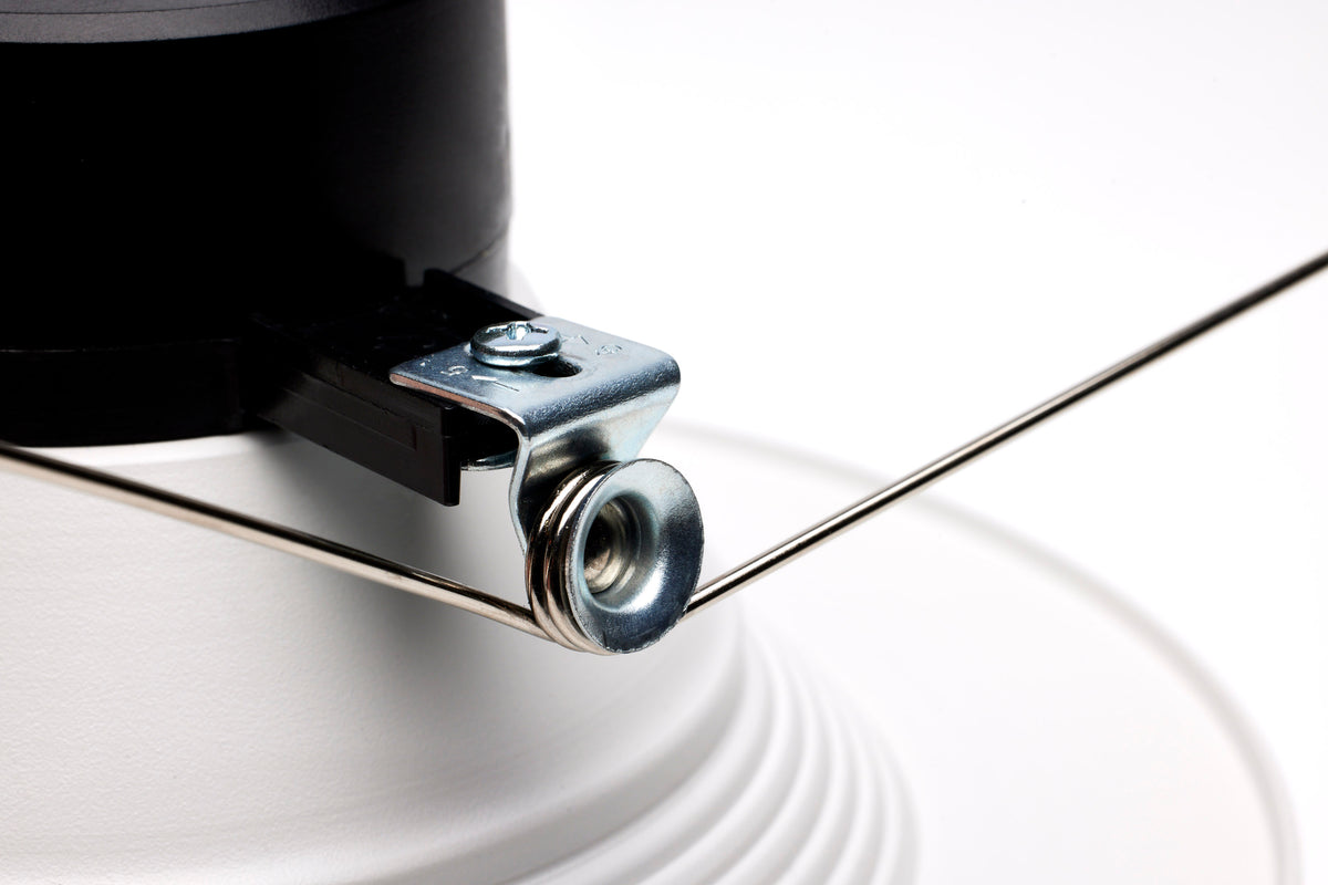 13 Watt - LED Retrofit Downlight - 5-6 Inch Round - Starfish IOT - RGB & Tunable White - 120 Volt - 90 CRI - White Finish
