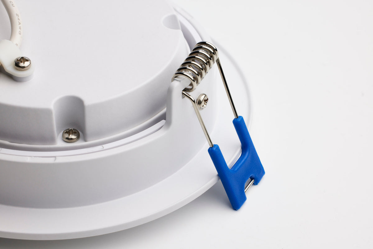 11 Watt - 4" - Directional Low-Profile Downlight - CCT Selectable - 120 Volt - White Finish