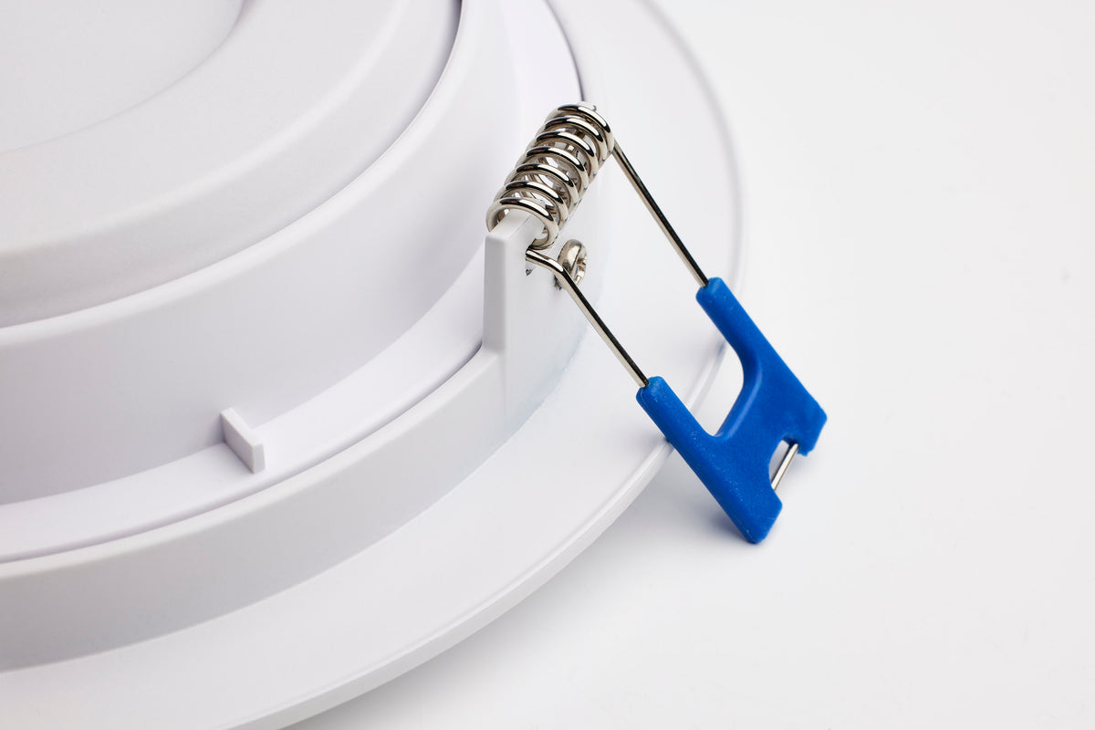 14 Watt - 6" - Directional Low-Profile Downlight - CCT Selectable - 120 Volt - White Finish