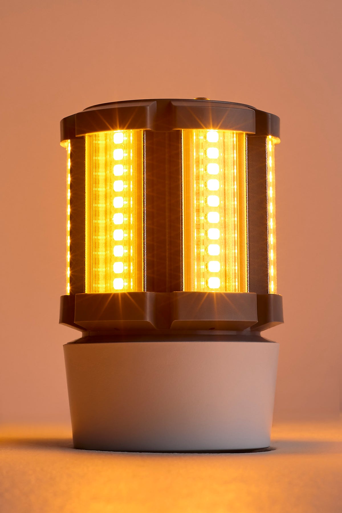 9 Watt - 1600K - Turtle Friendly 585Nm Amber Corncob