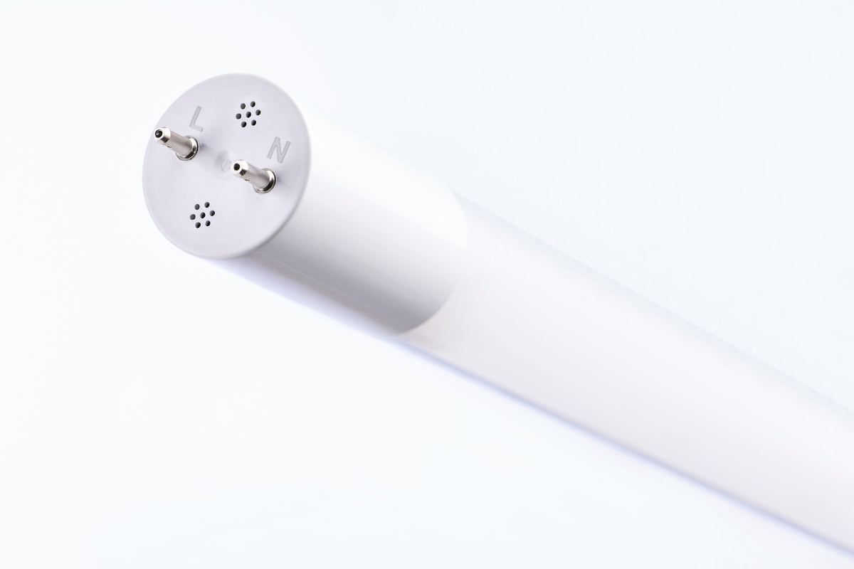 15 Watt - 48-Inch T8 LED - G13 Base - 3000K CCT - Type B - Frost Finish - 120-277 Volt