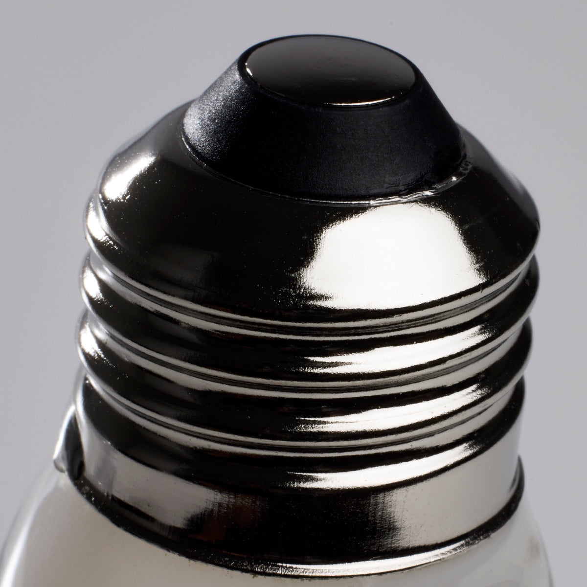 6 Watt G25 LED Filament - White - Medium base - 90 CRI - 2700K - 120 Volt
