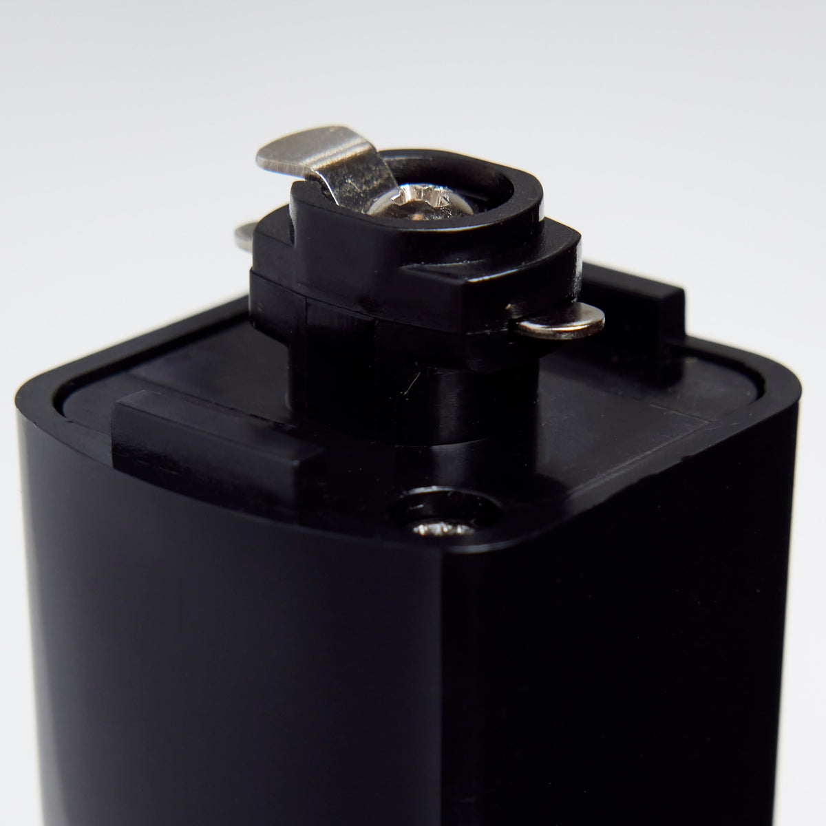 10 Watt - LED Commercial Track Head - Black - Cylinder - 36 Degree Beam Angle - H-Style
