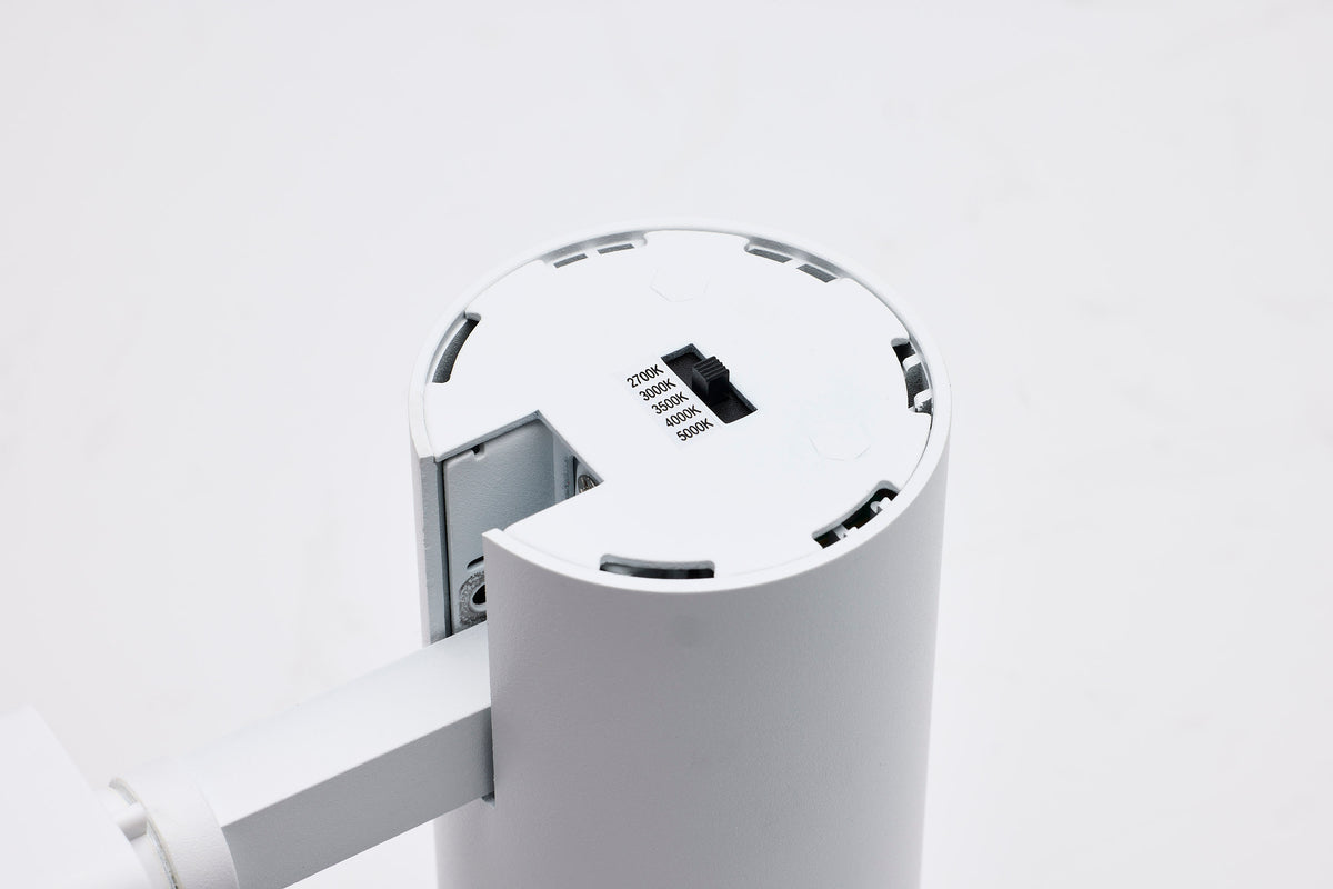 20 Watt LED Track Head - 48 Degree Beam Spread - 5 CCT Selectable - Matte White Finish - H-Style